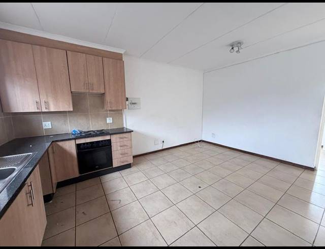 2 BEDROOM PROPERTY TO RENT IN HELDERWYK